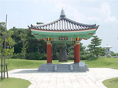 友好臺、韓国風の東屋