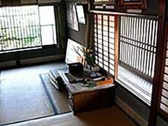 番頭さんの立派な部屋(まるで今でも住んでいるようです)