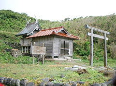 渡津(ワタス)神社