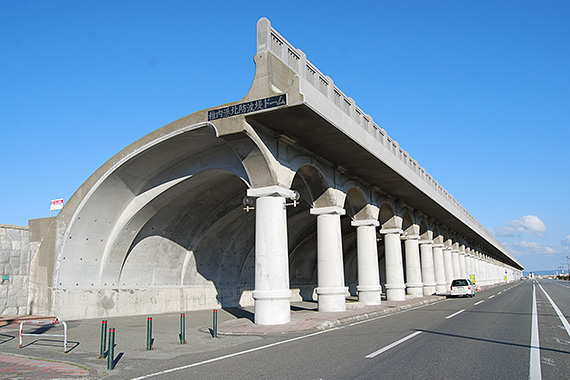 稚内港北防波堤ドーム